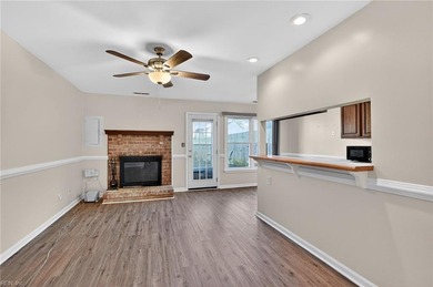 Beautifully maintained 3-bedroom, 2.5-bath townhouse located in on Kempsville Greens Municipal Golf Course in Virginia - for sale on GolfHomes.com, golf home, golf lot