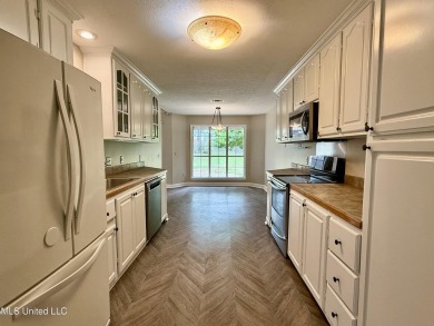 100% USDA financing available to qualified buyers! 3 bedroom, 2 on Castlewoods Golf Club in Mississippi - for sale on GolfHomes.com, golf home, golf lot