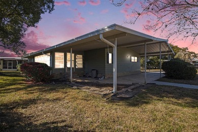 One or more photo(s) has been virtually staged. TIRED OF WINTER? on Zellwood Station Country Club in Florida - for sale on GolfHomes.com, golf home, golf lot