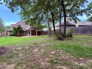 100% USDA financing available to qualified buyers! 3 bedroom, 2 on Castlewoods Golf Club in Mississippi - for sale on GolfHomes.com, golf home, golf lot