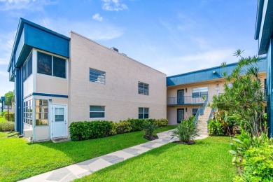 Welcome to a stunning condo in one of Kings Point's premier on Kings Point Golf -Flanders Way in Florida - for sale on GolfHomes.com, golf home, golf lot