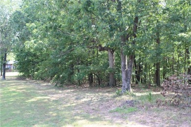 Build your dream home or weekend retreat in the beautiful gated on Deer Valley Golf Course in Oklahoma - for sale on GolfHomes.com, golf home, golf lot