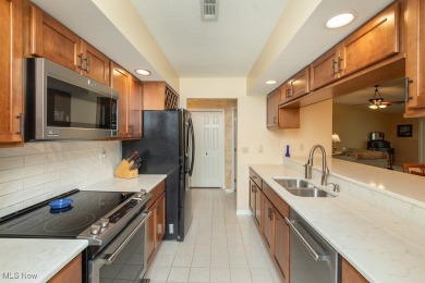 Stunning Huron condo located in the desirable Hidden Valley on Thunderbird Hills Golf Course  in Ohio - for sale on GolfHomes.com, golf home, golf lot