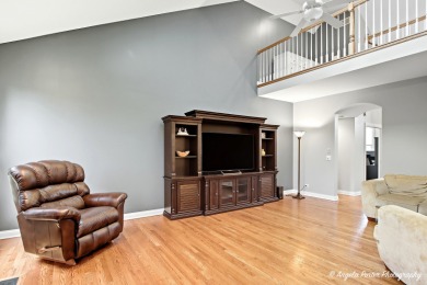 Stunning home in Chalet Hills Estates situated on the 10th hole on Chalet Hills Golf Club in Illinois - for sale on GolfHomes.com, golf home, golf lot