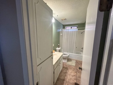 Great little 2 bedroom with over 1100 SF of space and a large on Mountain Ranch Golf Club in Arkansas - for sale on GolfHomes.com, golf home, golf lot