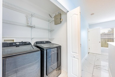 **MOTIVATED SELLER**A welcoming blend of style, expertly on Stoneybrook East Golf Club in Florida - for sale on GolfHomes.com, golf home, golf lot