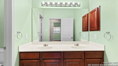 Beautiful One-Story Home with a Pool on the Silverhorn Golf Club on Silverhorn Golf Club in Texas - for sale on GolfHomes.com, golf home, golf lot