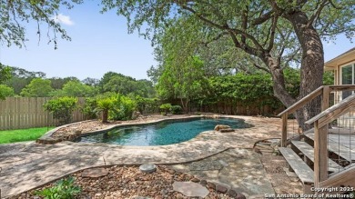Beautiful One-Story Home with a Pool on the Silverhorn Golf Club on Silverhorn Golf Club in Texas - for sale on GolfHomes.com, golf home, golf lot