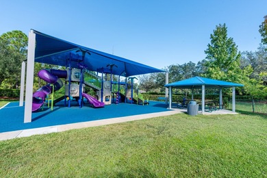 **MOTIVATED SELLER**A welcoming blend of style, expertly on Stoneybrook East Golf Club in Florida - for sale on GolfHomes.com, golf home, golf lot