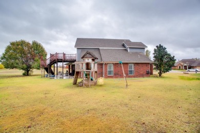 Beautiful home in Pheasant Run East with Golf Course view on Pheasant Run in Oklahoma - for sale on GolfHomes.com, golf home, golf lot