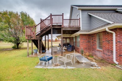 Beautiful home in Pheasant Run East with Golf Course view on Pheasant Run in Oklahoma - for sale on GolfHomes.com, golf home, golf lot