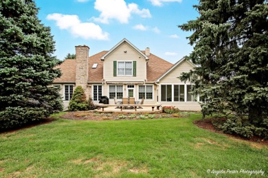 Stunning home in Chalet Hills Estates situated on the 10th hole on Chalet Hills Golf Club in Illinois - for sale on GolfHomes.com, golf home, golf lot