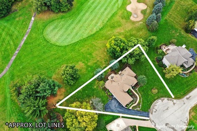 Stunning home in Chalet Hills Estates situated on the 10th hole on Chalet Hills Golf Club in Illinois - for sale on GolfHomes.com, golf home, golf lot