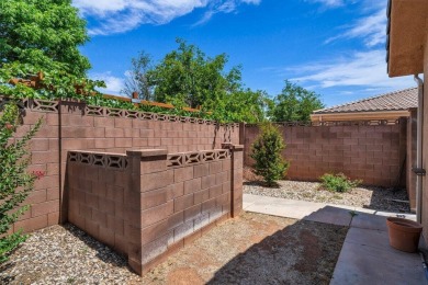 This spacious 2,750 SqFt home offers incredible potential in a on Bloomington Country Club in Utah - for sale on GolfHomes.com, golf home, golf lot
