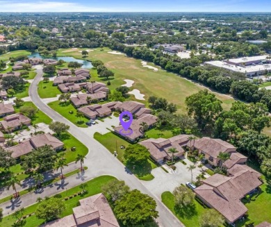 Luxury living in this impeccable End Unit Villa located on on Martin Downs Country Club in Florida - for sale on GolfHomes.com, golf home, golf lot