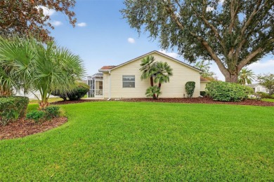 Fantastic TURNKEY 2/2 Laramie with WONDERFUL UNDER-AIR FLORIDA on El Diablo Executive Golf Course in Florida - for sale on GolfHomes.com, golf home, golf lot