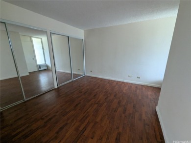 Welcome to the 444 Nahua! This 1 bed/1 bath, corner, end unit on Ala Wai Golf Course in Hawaii - for sale on GolfHomes.com, golf home, golf lot