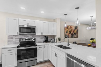 NEW ON THE MARKET - Fully renovated 1st floor 2BR/2BA condo with on Hunters Run Golf and Country Club in Florida - for sale on GolfHomes.com, golf home, golf lot