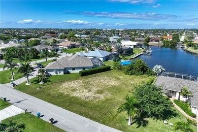 Welcome to one of Southwest Cape Coral's most desirable areas - on Royal Tee Country Club in Florida - for sale on GolfHomes.com, golf home, golf lot