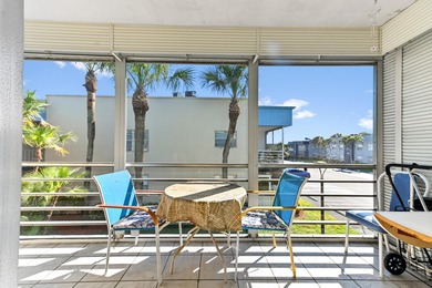 Enjoy easy living in this well-priced 2-bedroom, 2-bath condo in on Kings Point Golf -Flanders Way in Florida - for sale on GolfHomes.com, golf home, golf lot