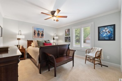 Welcome to this updated and pristine 3-bedroom 2.5-bathroom on Country Club of Paducah in Kentucky - for sale on GolfHomes.com, golf home, golf lot