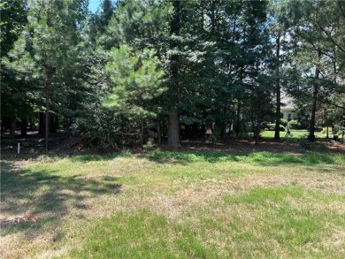 Picturesque golf front lot on cul-de-sac!  One of the only few on Two Rivers Country Club in Virginia - for sale on GolfHomes.com, golf home, golf lot