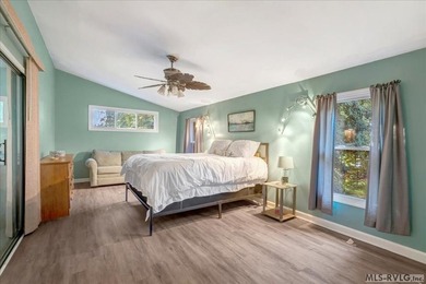 LAKEFRONT VALUE!  YOUR PRIVATE DOCK & GOLF CART ARE INCLUDED! on Tanglewood Shores Golf Club in Virginia - for sale on GolfHomes.com, golf home, golf lot