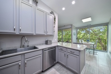 One of the finest condos in Four Lakes. This solidly built on River Bend Golf Club in Illinois - for sale on GolfHomes.com, golf home, golf lot
