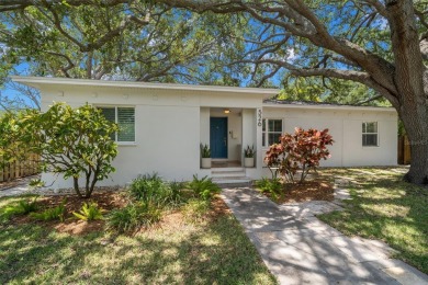 Stunning home just steps from Crisp Park! This elegant retreat on The Renaisssance Vinoy Golf Club in Florida - for sale on GolfHomes.com, golf home, golf lot