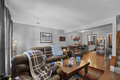 Welcome to this 2-bedroom, 1.5 bath townhouse in the heart of on Bella Vista Country Club and Golf Course in Arkansas - for sale on GolfHomes.com, golf home, golf lot