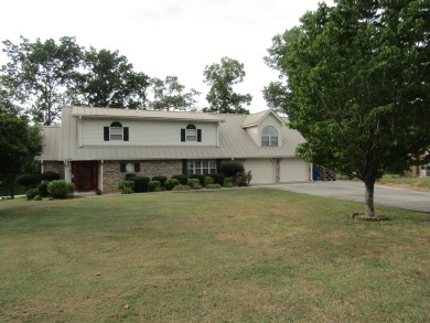 One owner! Never been on the market! This custom built brick on Twin Pines Golf Course in Alabama - for sale on GolfHomes.com, golf home, golf lot