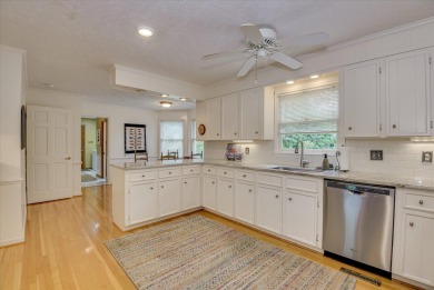 This traditional brick home is located in the desirable on Houndslake Country Club in South Carolina - for sale on GolfHomes.com, golf home, golf lot