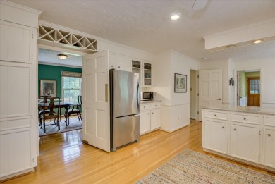 This traditional brick home is located in the desirable on Houndslake Country Club in South Carolina - for sale on GolfHomes.com, golf home, golf lot