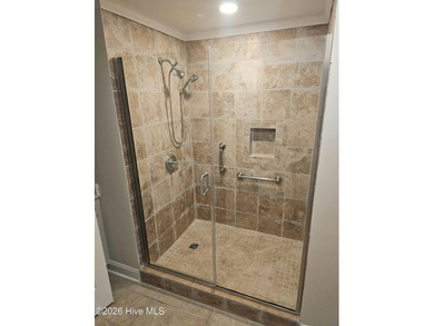 Move In Ready!! Beautifully updated first-floor, one-bedroom on Brunswick Plantation and Golf Resorts in North Carolina - for sale on GolfHomes.com, golf home, golf lot