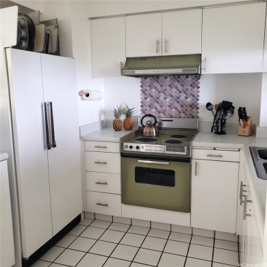 USDA, FHA, and VA Approved!
Welcome to Unit 527 at Makaha Valley on Makaha Valley Country Club in Hawaii - for sale on GolfHomes.com, golf home, golf lot