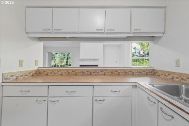 Welcome to 8515 SW Curry Rd, a beautifully updated 1-bedroom on Charbonneau Golf Club in Oregon - for sale on GolfHomes.com, golf home, golf lot
