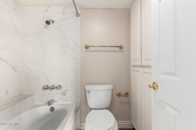 Seize the chance to own this charming unit in Biltmore Terrace! on Arizona Biltmore Golf and Country Club in Arizona - for sale on GolfHomes.com, golf home, golf lot
