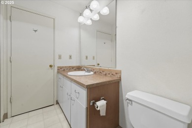 Welcome to 8515 SW Curry Rd, a beautifully updated 1-bedroom on Charbonneau Golf Club in Oregon - for sale on GolfHomes.com, golf home, golf lot