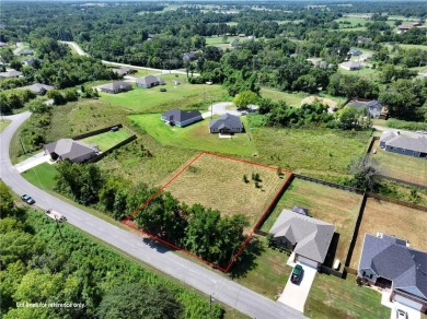 Welcome to Lot 23 on Cannich Drive, a prime opportunity to own a on Bella Vista Country Club - Highlands in Arkansas - for sale on GolfHomes.com, golf home, golf lot