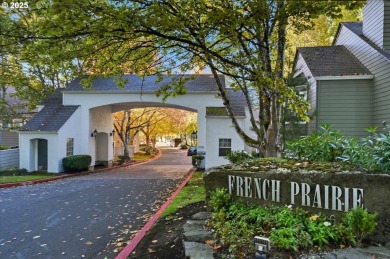 Welcome to 8515 SW Curry Rd, a beautifully updated 1-bedroom on Charbonneau Golf Club in Oregon - for sale on GolfHomes.com, golf home, golf lot