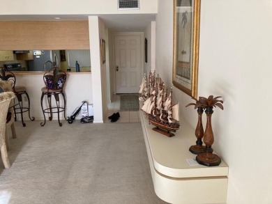 THIS 2BDRM/2BATH UNIT HAS DIRECT GOLF VIEWS OFF BOTH SLIDING on Bear Lakes Country Club in Florida - for sale on GolfHomes.com, golf home, golf lot