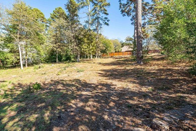 Build your dream home in the heart of Hideaway Lake on this on Hide-A-Way Lake Golf Course in Texas - for sale on GolfHomes.com, golf home, golf lot