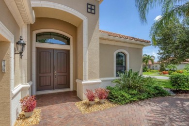 One or more photo(s) has been virtually staged. The PRICE has on Ritz-Carlton Members Golf Club in Florida - for sale on GolfHomes.com, golf home, golf lot