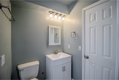 Stunning 4-Bedroom Townhome Near UCO - Renovated  Move-In 
 on KickingBird Golf Course in Oklahoma - for sale on GolfHomes.com, golf home, golf lot