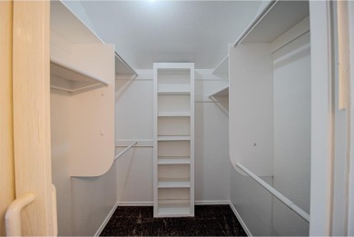 Stunning 4-Bedroom Townhome Near UCO - Renovated  Move-In 
 on KickingBird Golf Course in Oklahoma - for sale on GolfHomes.com, golf home, golf lot