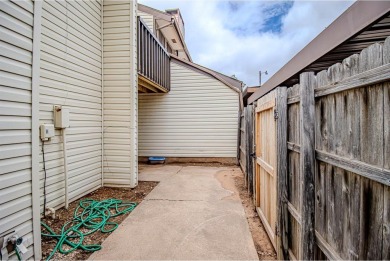 Stunning 4-Bedroom Townhome Near UCO - Renovated  Move-In 
 on KickingBird Golf Course in Oklahoma - for sale on GolfHomes.com, golf home, golf lot