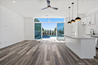 Brand new 2-bedroom, 2-bath home with 1,206 sq. ft. of modern on Sands RV and Golf Resort in California - for sale on GolfHomes.com, golf home, golf lot