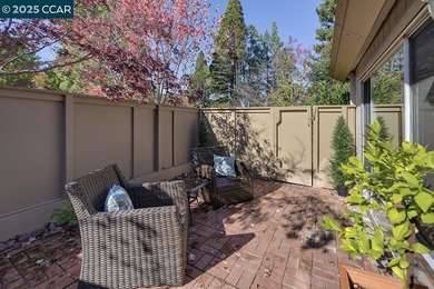 Lovely Updated Level-In Yosemite Model - Steps to the Golf on Rossmoor Golf Course in California - for sale on GolfHomes.com, golf home, golf lot