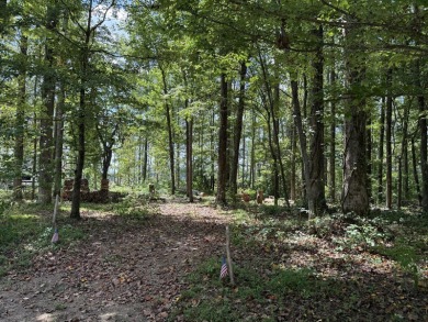 Bring your home plans and take advantage of a great lot price! on Links At Lily Creek Resort in Kentucky - for sale on GolfHomes.com, golf home, golf lot