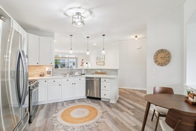 Step inside this truly beautiful ground-level ranch home on Fox Bend Golf Course in Illinois - for sale on GolfHomes.com, golf home, golf lot